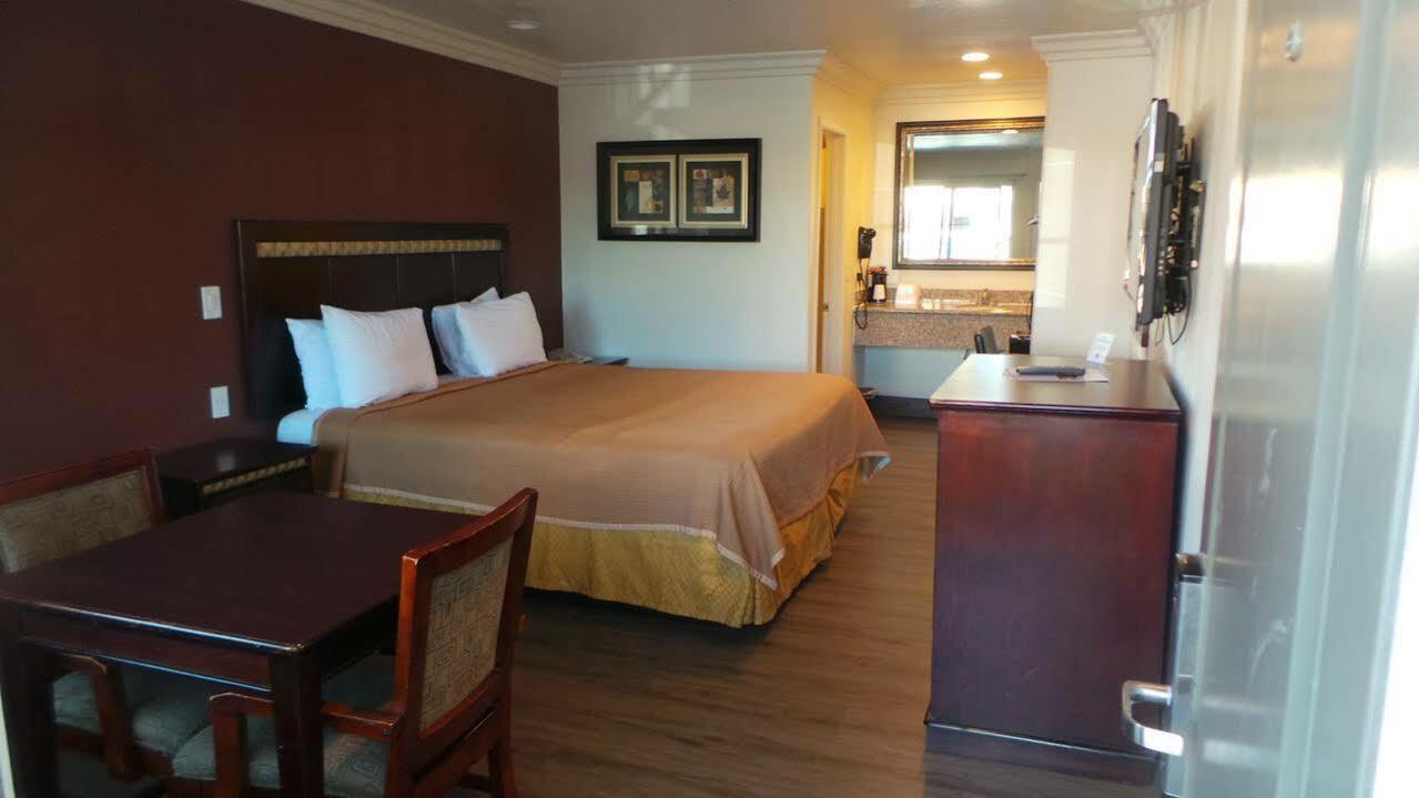 Hyland Inn Near Legoland Carlsbad Luaran gambar